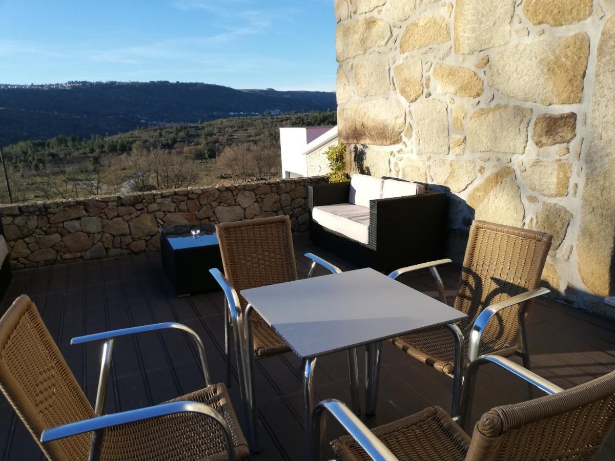 Quinta Dos Carvalhais - Serra Da Estrela Séjour à la ferme *